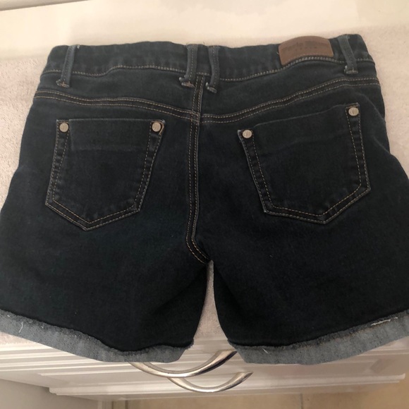 Shorts - Picture 2 of 2